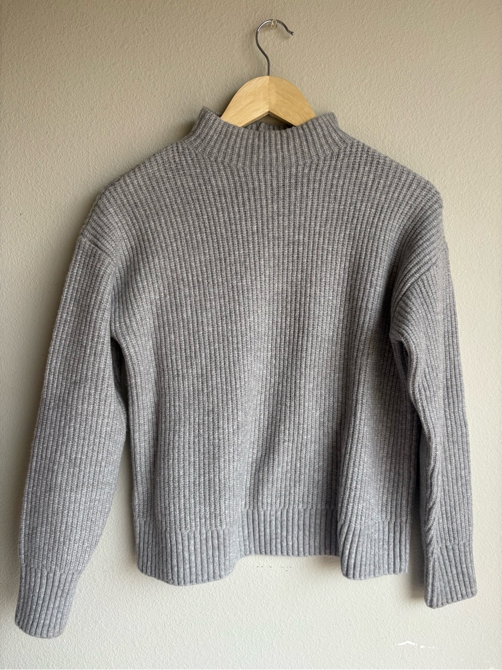 Eddie Bauer Ribbed Mock Neck Sweater - Light Gray